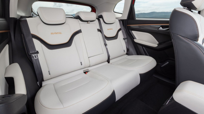 Haval Jolion на Виноградниках Абрау-Дюрсо
