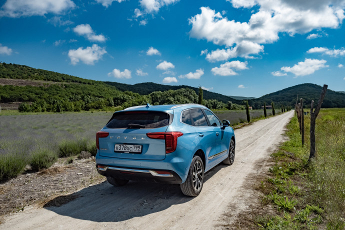 Haval Jolion на Виноградниках Абрау-Дюрсо