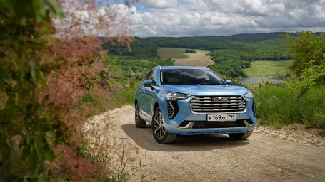 Haval Jolion на Виноградниках Абрау-Дюрсо